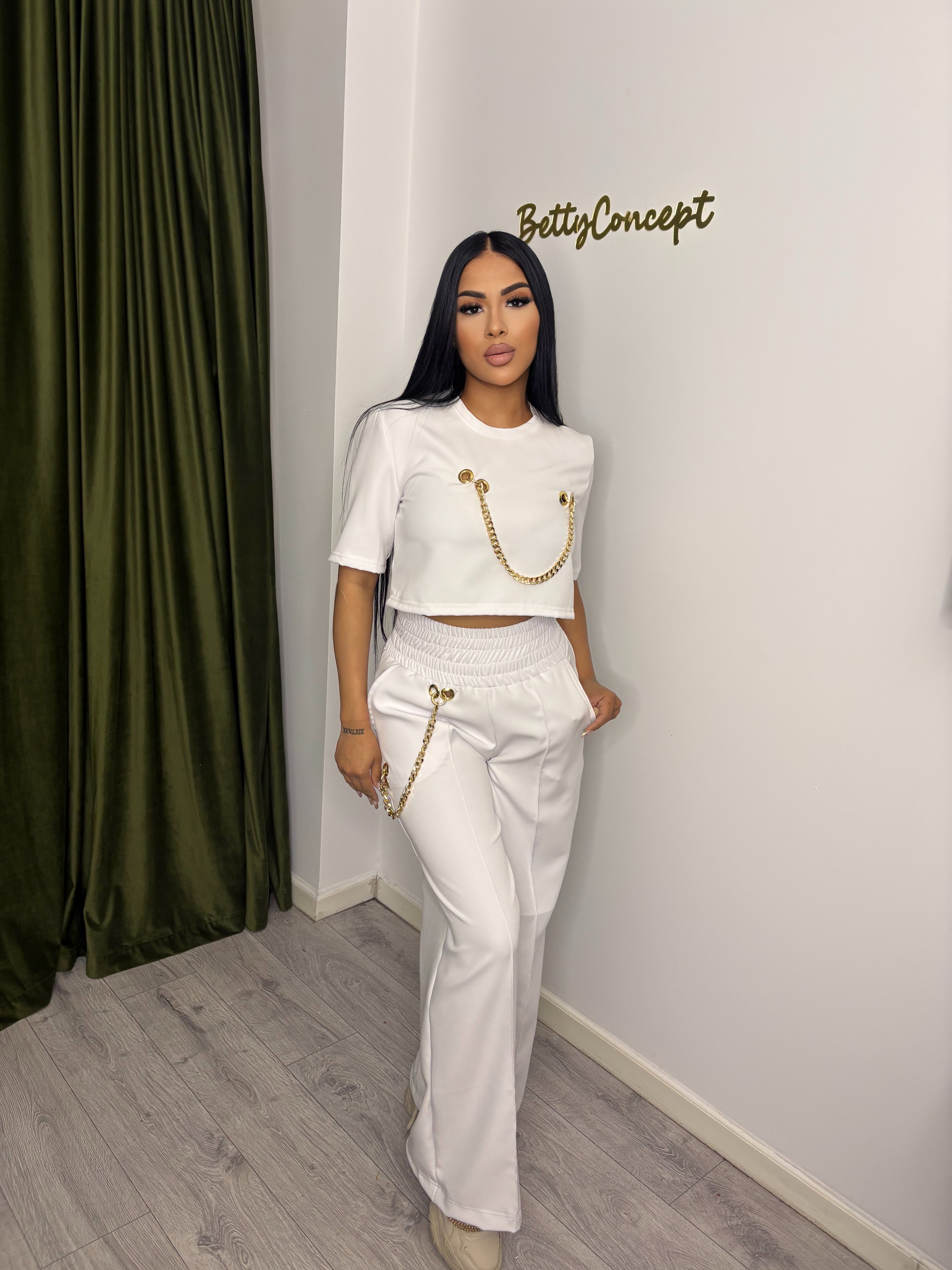 Set Chain White